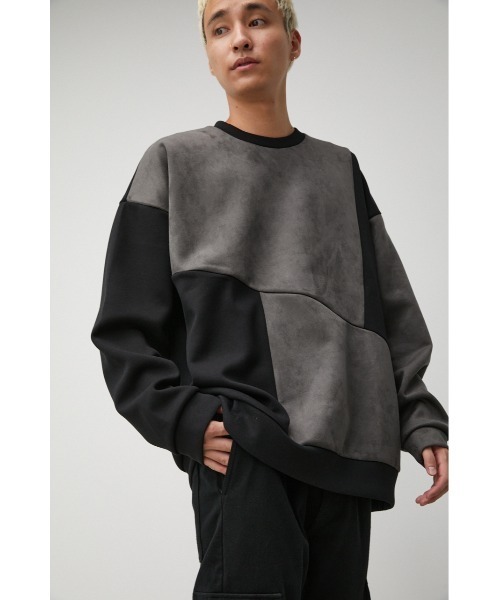 AZUL by moussy(アズールバイマウジー)の「FAUX SUEDE SWICHING PULLOVER/フェイクスエードスウィッチングプルオーバー(スウェット・メンズ・ブラック系その他/ベージュ系その他/ブラウン系その他・LARGE/MEDIUM)」の2枚目の写真
