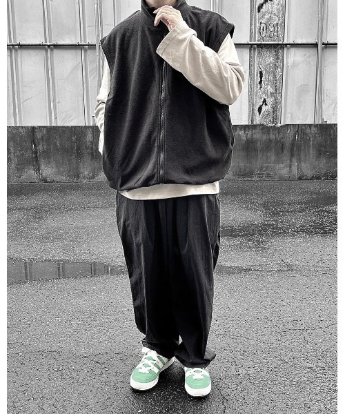 YACA(ヤーカ)の「FLEECE VEST/フリースベスト(ベスト・レディース・ブラック・FREE)」の10枚目の写真