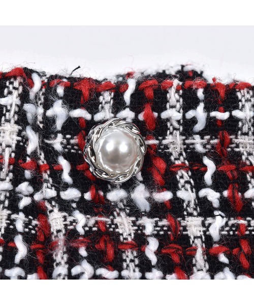 BeBe（ベベ）の「BeBe/【お揃い】ツイードチェックパールボタンショートパンツ(100~150cm)（その他パンツ・キッズ・レッド系その他/ブラック系その他・150/130/100/140/120/110）」の8枚目の写真