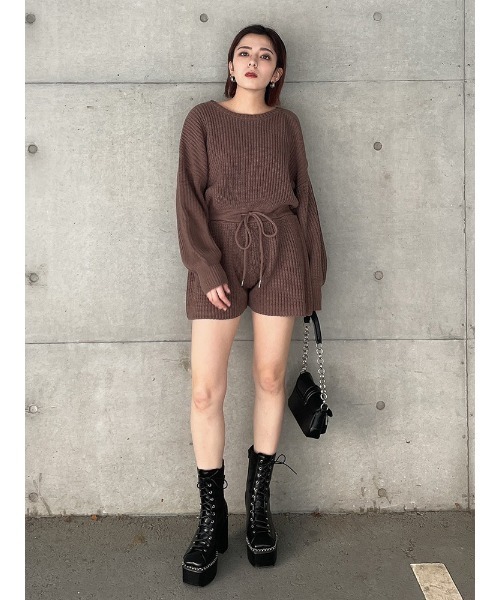 ENVYM（アンビー）の「ショルダーオープンコンビネゾン（つなぎ/オールインワン・レディース・ブラック/グレー/ベージュ・FREE）」の5枚目の写真