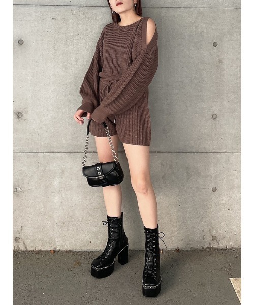 ENVYM（アンビー）の「ショルダーオープンコンビネゾン（つなぎ/オールインワン・レディース・ブラック/グレー/ベージュ・FREE）」の6枚目の写真