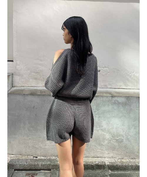 ENVYM（アンビー）の「ショルダーオープンコンビネゾン（つなぎ/オールインワン・レディース・ブラック/グレー/ベージュ・FREE）」の19枚目の写真