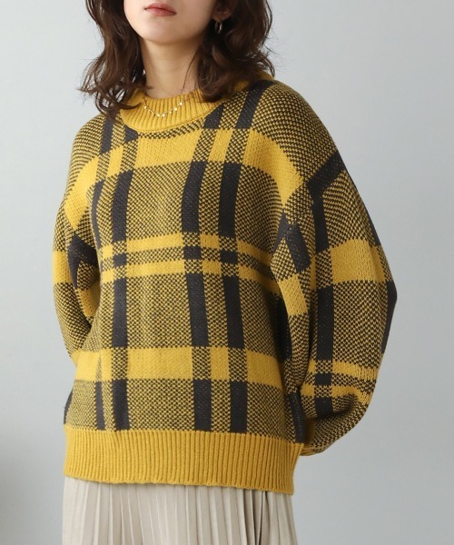 ウール混紡 黒と黄色のチェックニット Bou Jeloud（ブージュルード）の「BIGチェックニットプルオーバー