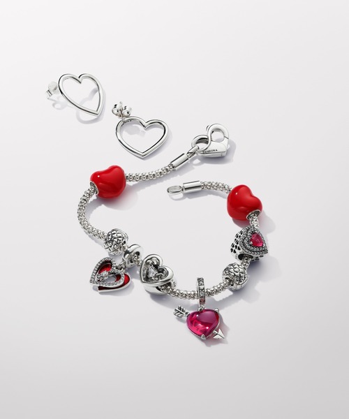 スパークリング レベルド ハート チャーム（チャーム）｜Pandora