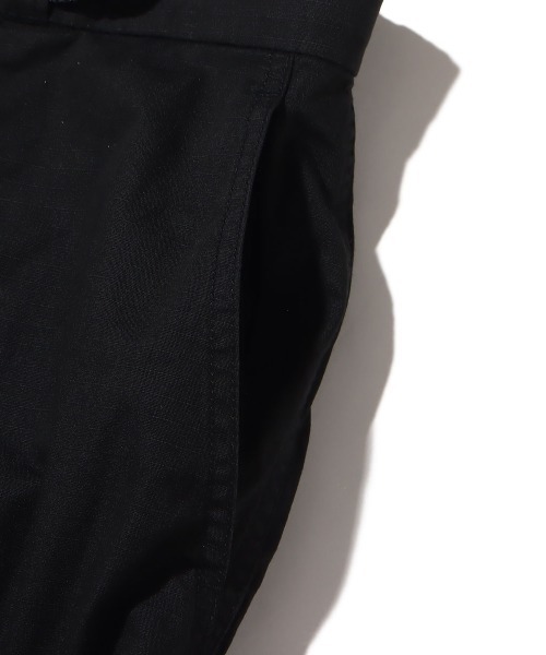 THE NORTH FACE PURPLE LABEL（ザ ノースフェイス パープルレーベル）の「※入荷禁止※　THE NORTH FACE PURPLE LABEL Ripstop Wide Cropped Pants / ザ・ノース・フェイス パープル レーベル リップストップ ワイド クロップド パンツ（その他パンツ・メンズ・ブラック/オリーブ/ホワイト・32inch/34inch/36inch/30inch）」の13枚目の写真