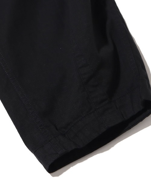 THE NORTH FACE PURPLE LABEL（ザ ノースフェイス パープルレーベル）の「※入荷禁止※　THE NORTH FACE PURPLE LABEL Ripstop Wide Cropped Pants / ザ・ノース・フェイス パープル レーベル リップストップ ワイド クロップド パンツ（その他パンツ・メンズ・ブラック/オリーブ/ホワイト・32inch/34inch/36inch/30inch）」の21枚目の写真