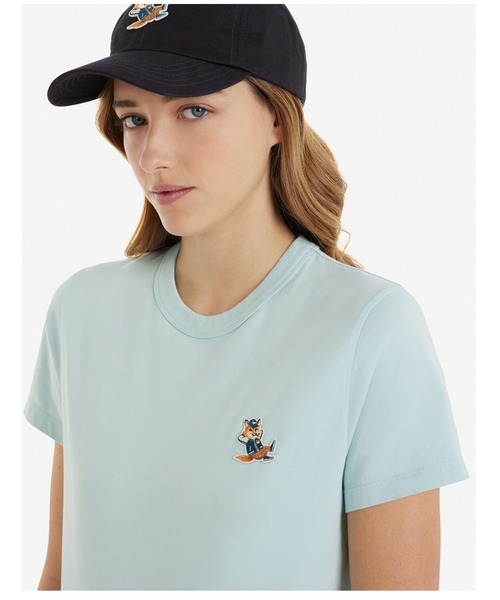 Maison Kitsune(メゾンキツネ)の「DRESSED FOX PATCH CLASSIC TEE-SHIRT(Tシャツ/カットソー・レディース・ピンク系その他/スカイブルー系/ブラック・S/M/XS/L)」の13枚目の写真