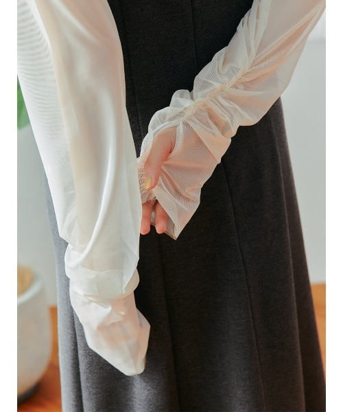 Ayla(アイラ)の「arm point sheer tops(シャツ/ブラウス・レディース・ブラック/ライトベージュ・FREE)」の18枚目の写真