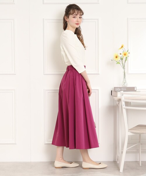couture brooch(クチュールブローチ)の「◆【前後2WAY/きちんと見え華やかカットソー】フェイクパール付きトップス(Tシャツ/カットソー・レディース・アイボリー/サックスブルー/ブラック・40/38/42/36)」の7枚目の写真