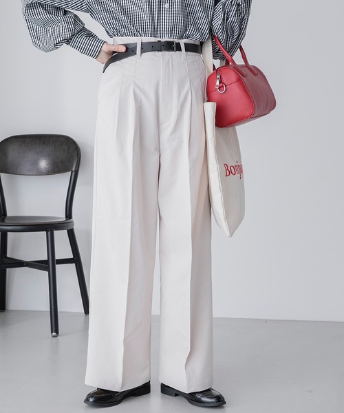 BONLECILL（ボンルシール）の「センタープレス ハイウエスト2タックワイドチノパンツ（チノパンツ・レディース・オフホワイト/ブラック/ベージュ/ライトカーキ・M/S/L）」の11枚目の写真