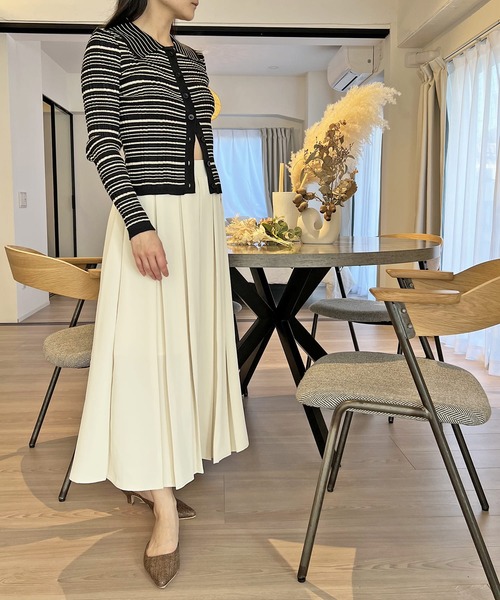 Jewelobe(ジュエローブ)の「衿付きボーダーカーディガン(カーディガン/ボレロ・レディース・アイボリー/ブラック/グリーン・FREE)」の7枚目の写真