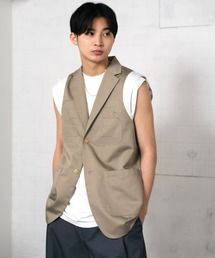 ROOPTOKYO（ループトウキョウ）の「SYUMAN/シュウマン Numbering No sleeve Jkt ノースリーブジャケット レタリングプリント ベスト（テーラードジャケット）」