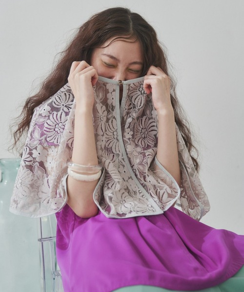 manana suerte（マニャーナスエルテ）の「ヴィンテージレースケープ（ベスト・レディース・ベージュ/ブラック・FREE）」の17枚目の写真