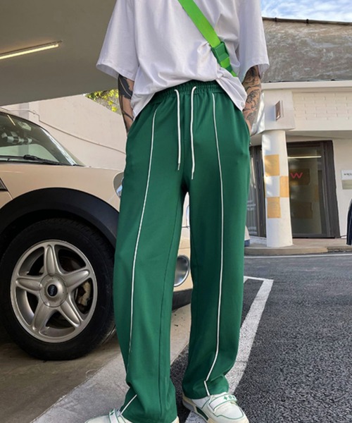 SEN TOKYO(セントーキョー)の「バイカラーライン ワイドスウェットパンツ ユニセックス(スウェットパンツ・メンズ・グリーン/ブラック・M/L)」の2枚目の写真