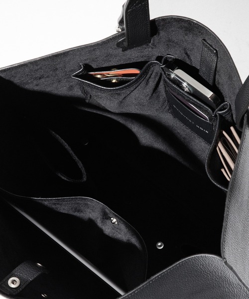 GUIONNET（ギオネ）の「最高級シボ革 エブリデイトート 黒の極致。 職人技 ギオネノワール（トートバッグ・メンズ・ブラック・FREE）」の6枚目の写真