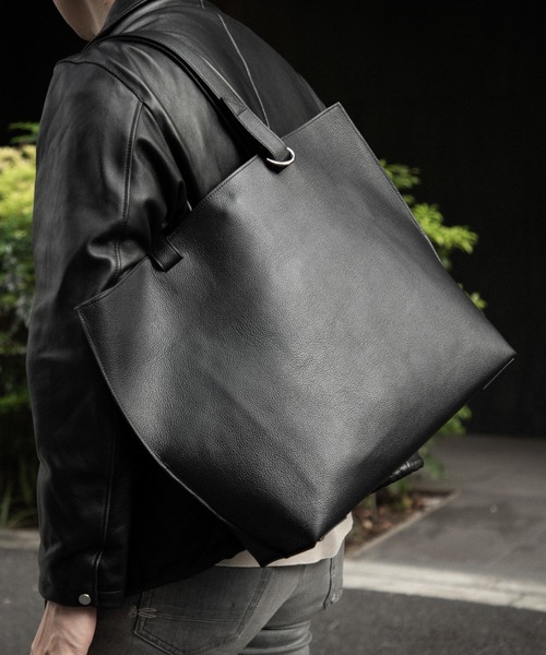 GUIONNET（ギオネ）の「最高級シボ革 エブリデイトート 黒の極致。 職人技 ギオネノワール（トートバッグ・メンズ・ブラック・FREE）」の10枚目の写真