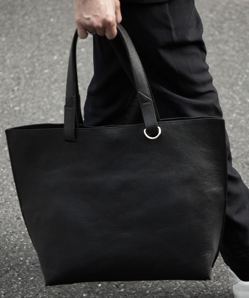 GUIONNET（ギオネ）の「最高級シボ革 エブリデイトート 黒の極致。 職人技 ギオネノワール（トートバッグ・メンズ・ブラック・FREE）」の11枚目の写真