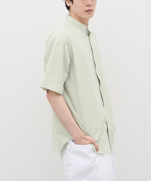 B.C STOCK(ベーセーストック)の「REGULAR バンドカラー半袖シャツ(シャツ/ブラウス・メンズ・ホワイト/グリーン/ベージュ/ブラック・SMALL/MEDIUM/LARGE)」の5枚目の写真
