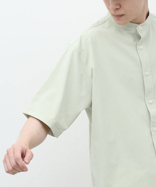 B.C STOCK(ベーセーストック)の「REGULAR バンドカラー半袖シャツ(シャツ/ブラウス・メンズ・ホワイト/グリーン/ベージュ/ブラック・SMALL/MEDIUM/LARGE)」の6枚目の写真
