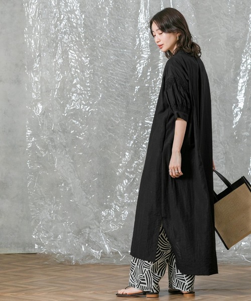 CLOCHE（クロシェ）の「麻混キーネック袖ギャザーワンピース