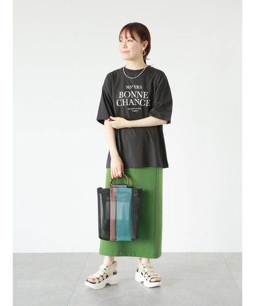 ehka sopo（エヘカソポ）の「フレンチロゴプリントTシャツ（Tシャツ/カットソー・レディース・ブラック/オフホワイト/イエロー/ピンク・ﾌﾘ-）」の5枚目の写真