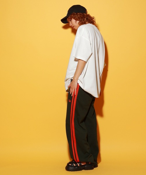 PBLIM（ページボーイリム）の「PBLIM/フィルムフォトT（Tシャツ/カットソー・レディース・ブラック/オフホワイト・MEDIUM/LARGE）」の18枚目の写真