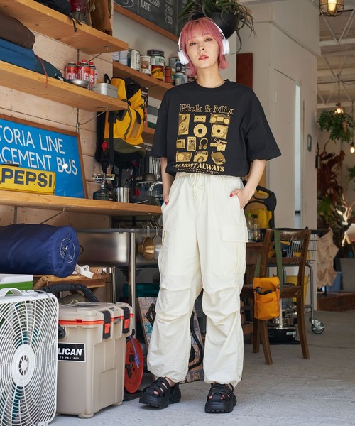 PBLIM（ページボーイリム）の「PBLIM/フィルムフォトT（Tシャツ/カットソー・レディース・ブラック/オフホワイト・MEDIUM/LARGE）」の16枚目の写真