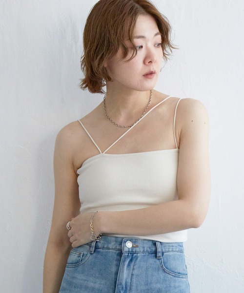 notch.（ノッチ）の「カップ付きベアキャミソール（キャミソール・レディース・オフホワイト/ブラック・M）」の2枚目の写真