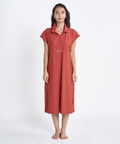 新品未使用　ROXY ラッシュガードワンピース S サイズ 新品】ROXY むずかしく ラッシュガード ワンピース Sサイズ