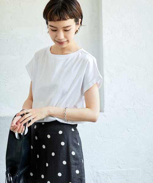 URBAN RESEARCH（アーバンリサーチ）の「スーピマコットンTシャツ（Tシャツ/カットソー・レディース・ホワイト/ブラウン系その他/ネイビー/パープル系その他・FREE）」の12枚目の写真