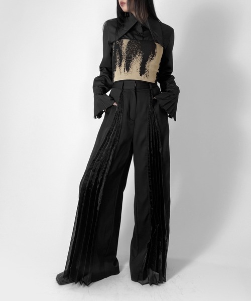 LVEU.(ラブユ.)の「【LVEU.】ニュアンス柄ニットビスチェ / トップス ビスチェ ベアトップ ニット ニュアンス ベージュ ブラック(チューブトップ・レディース・ベージュ・FREE)」の20枚目の写真