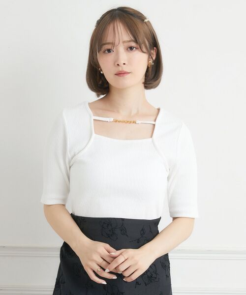 ems excite（エムズエキサイト）の「チェーン付スクエアテレコCT（Tシャツ/カットソー・レディース・ブラック/オフホワイト/ピンク・FREE）」の8枚目の写真