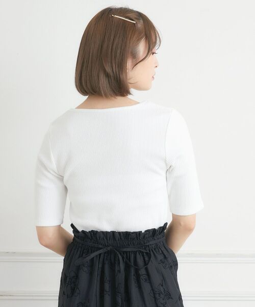 ems excite（エムズエキサイト）の「チェーン付スクエアテレコCT（Tシャツ/カットソー・レディース・ブラック/オフホワイト/ピンク・FREE）」の10枚目の写真