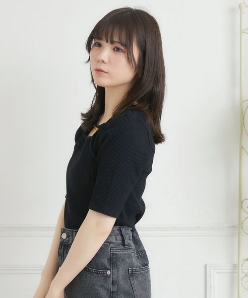 ems excite（エムズエキサイト）の「チェーン付スクエアテレコCT（Tシャツ/カットソー・レディース・ブラック/オフホワイト/ピンク・FREE）」の20枚目の写真