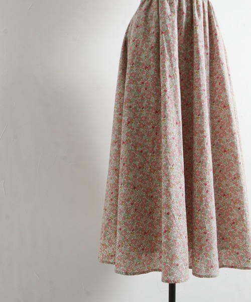 tocco closet（トッコ　クローゼット）の「フリル＆リボン付きコットンフラワー×リトルストロベリーウエストシャーリングワンピース（ワンピース・レディース・ラベンダー/ピンク・M）」の14枚目の写真