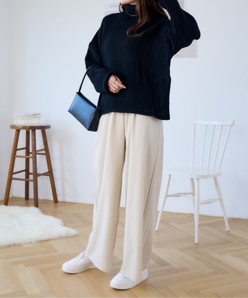 Eclat one(エクラワン)の「ウエストゴムさらっとワイドパンツ(その他パンツ・レディース・ネイビー/グレー系/アイボリー/ブラック・M/L)」の17枚目の写真