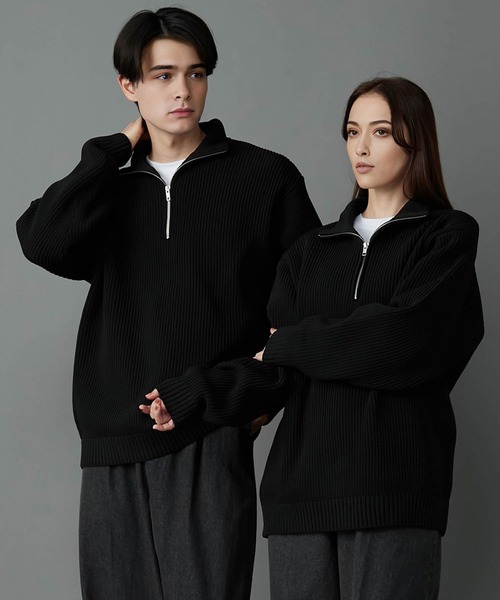 ANPAS(アンパス)の「Half Zip Knit/別注 オーバーサイズ ハーフジップ ニット 吸水速乾 UVカット マシンウォッシャブル 帯電防止 抗ピリング(ニット/セーター・メンズ・グレイッシュベージュ/オフホワイト/ブルー/グレー/ブラック/チャコール・L/M/LL)」の3枚目の写真