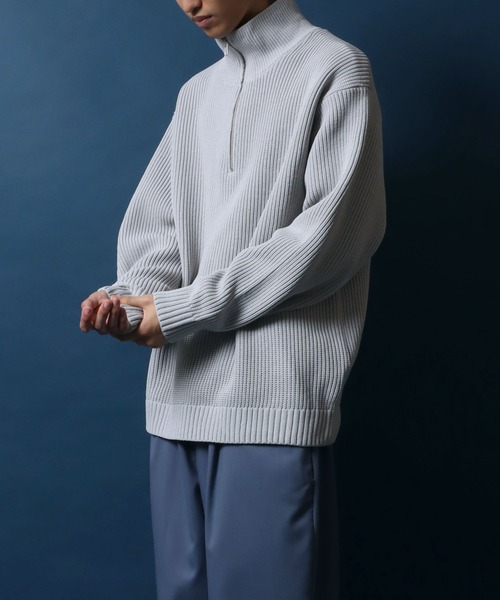 ANPAS(アンパス)の「Half Zip Knit/別注 オーバーサイズ ハーフジップ ニット 吸水速乾 UVカット マシンウォッシャブル 帯電防止 抗ピリング(ニット/セーター・メンズ・グレイッシュベージュ/オフホワイト/ブルー/グレー/ブラック/チャコール・L/M/LL)」の19枚目の写真