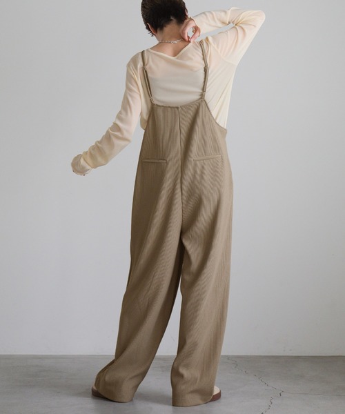 select MOCA（セレクトモカ）の「リップルルーズサロペット（サロペット/オーバーオール・レディース・グレイッシュベージュ/ブラック・FREE）」の11枚目の写真