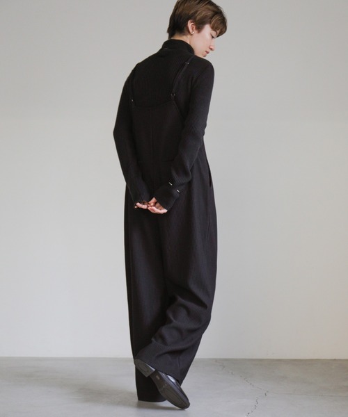 select MOCA（セレクトモカ）の「リップルルーズサロペット（サロペット/オーバーオール・レディース・グレイッシュベージュ/ブラック・FREE）」の22枚目の写真