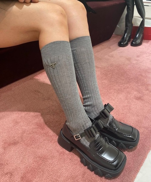 epine（エピヌ）の「ribbon Goa Loafer（ローファー）」 - WEAR