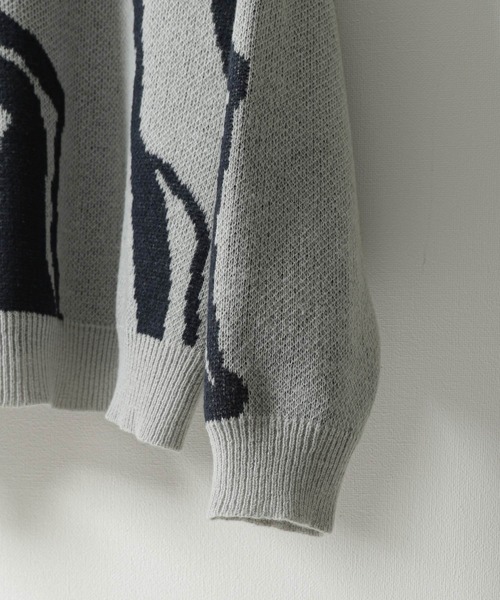 NILWAY（ニルウェイ）の「アソート総柄クルーネックジャガードニット（ニット/セーター・メンズ・グレー系/ブラック系/ネイビー系/ブラック系1・MEDIUM/LARGE）」の6枚目の写真