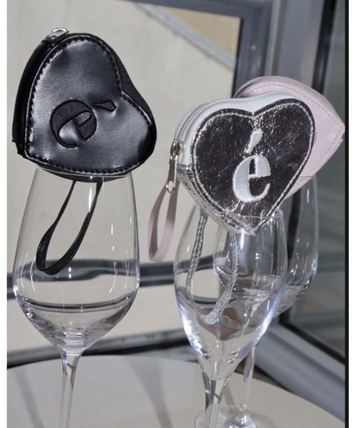 epine(エピヌ)の「e Heart pouch strap(キーホルダー・レディース・シルバー/ベビーピンク/ブラック・FREE)」の8枚目の写真