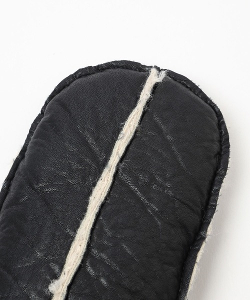 LOWRYS FARM(ローリーズファーム)の「ムートンフウミトン 980731(手袋・レディース・ブラック/ベージュ・FREE)」の8枚目の写真