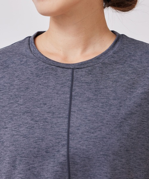 NERGY（ナージー）の「【UV】マイクロタッチレイヤードトップス（Tシャツ/カットソー・レディース・ブラック/チャコールグレー・FREE）」の11枚目の写真