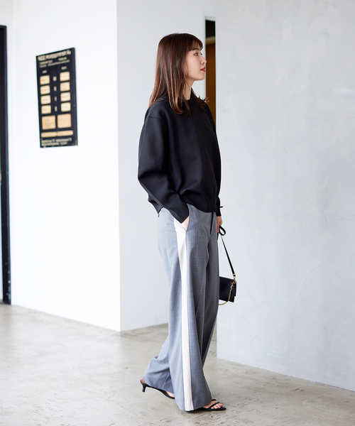 JOURNAL STANDARD(ジャーナルスタンダード)の「《WEB限定追加》ウォッシャブルバナナスリーブプルオーバー(ニット/セーター・レディース・チャコールグレー/ブラック・FREE)」の13枚目の写真