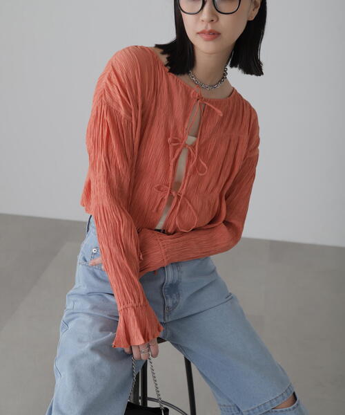 FREE'S MART（フリーズマート）の「◆［WEB限定］シアーギャザー前開き短丈ブラウス（シャツ/ブラウス・レディース・ブラック/ホワイト/ライトグリーン/オレンジ・FREE）」の4枚目の写真