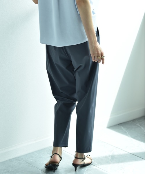 INTERPLANET(インタープラネット)の「【撥水・UV・接触冷感】テーパードパンツ(その他パンツ・レディース・ブラック/ベージュ/ブルー/グリーン/ブラウン・FREE)」の22枚目の写真