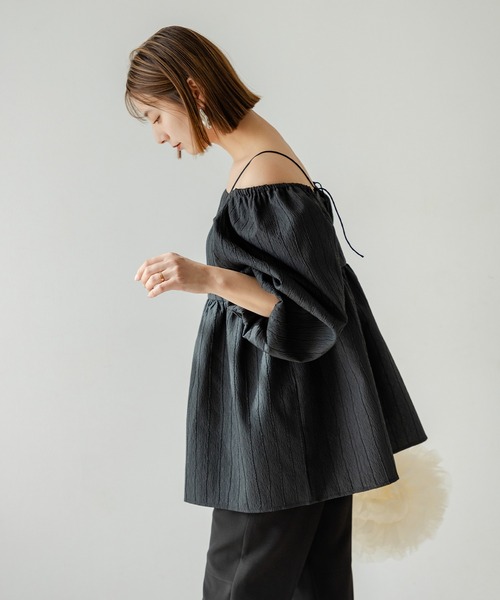 rectangle(レクタングル)の「2WAYジャガードオフショルブラウス(シャツ/ブラウス・レディース・ブラック/アイボリー・FREE)」の18枚目の写真
