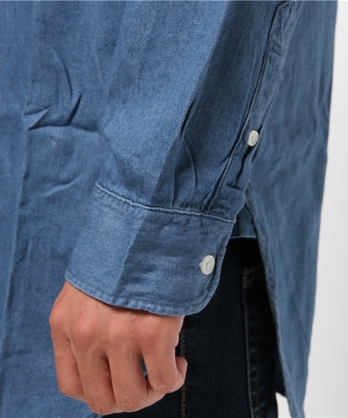 WEGO(ウィゴー)の「WEGO/レーヨンデニムロングシャツ(シャツ/ブラウス・メンズ・ライトインディゴブルー/ダークインディゴブルー・MEDIUM/LARGE)」の7枚目の写真